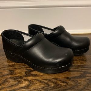 Black Dansko clogs
